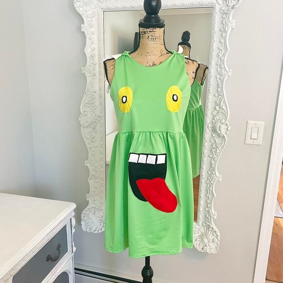 New York Couture *One of a Kind* SLIMER Loose Fit Hooded Dress - Picture 3 of 5